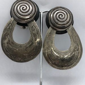 VTG Pisces Zodiac Silver-tone Clip-ons